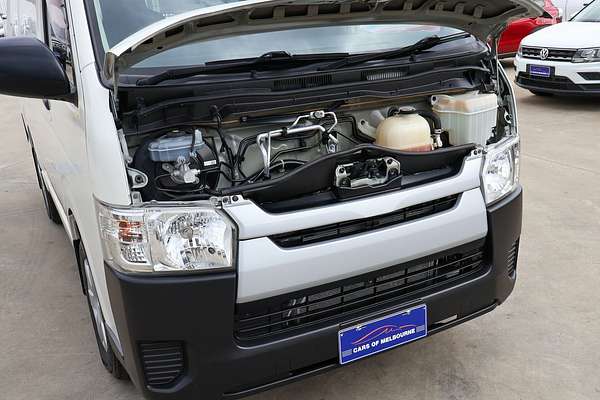 2018 Toyota Hiace TRH201R LWB