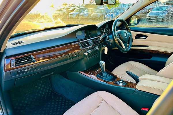 2010 BMW 3 20d TOURING LIFESTYLE E91 MY10