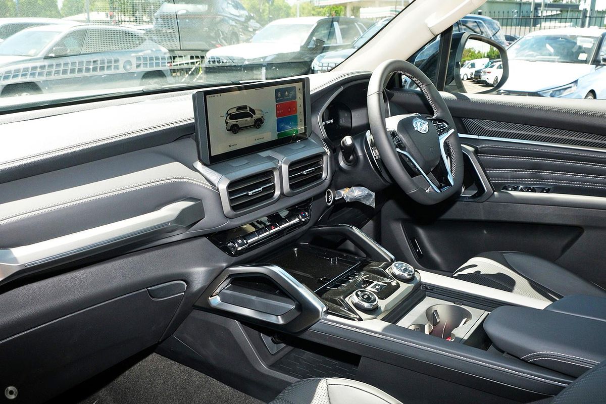 2025 LDV D90 Executive SV9A