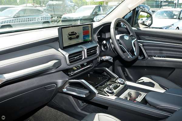 2025 LDV D90 Executive SV9A