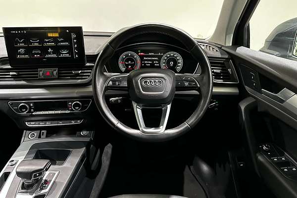 2022 Audi Q5 40 TDI FY