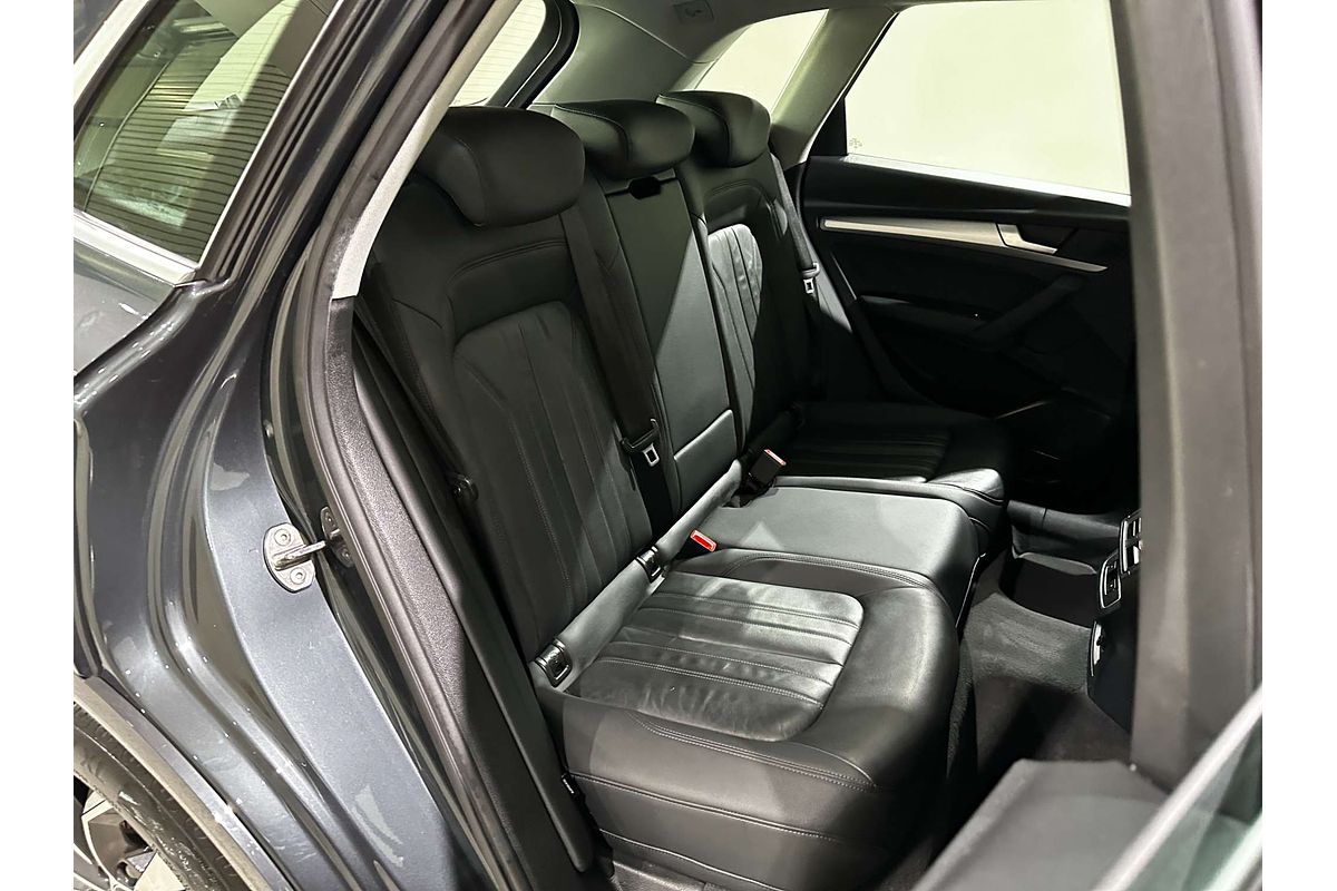 2022 Audi Q5 40 TDI FY