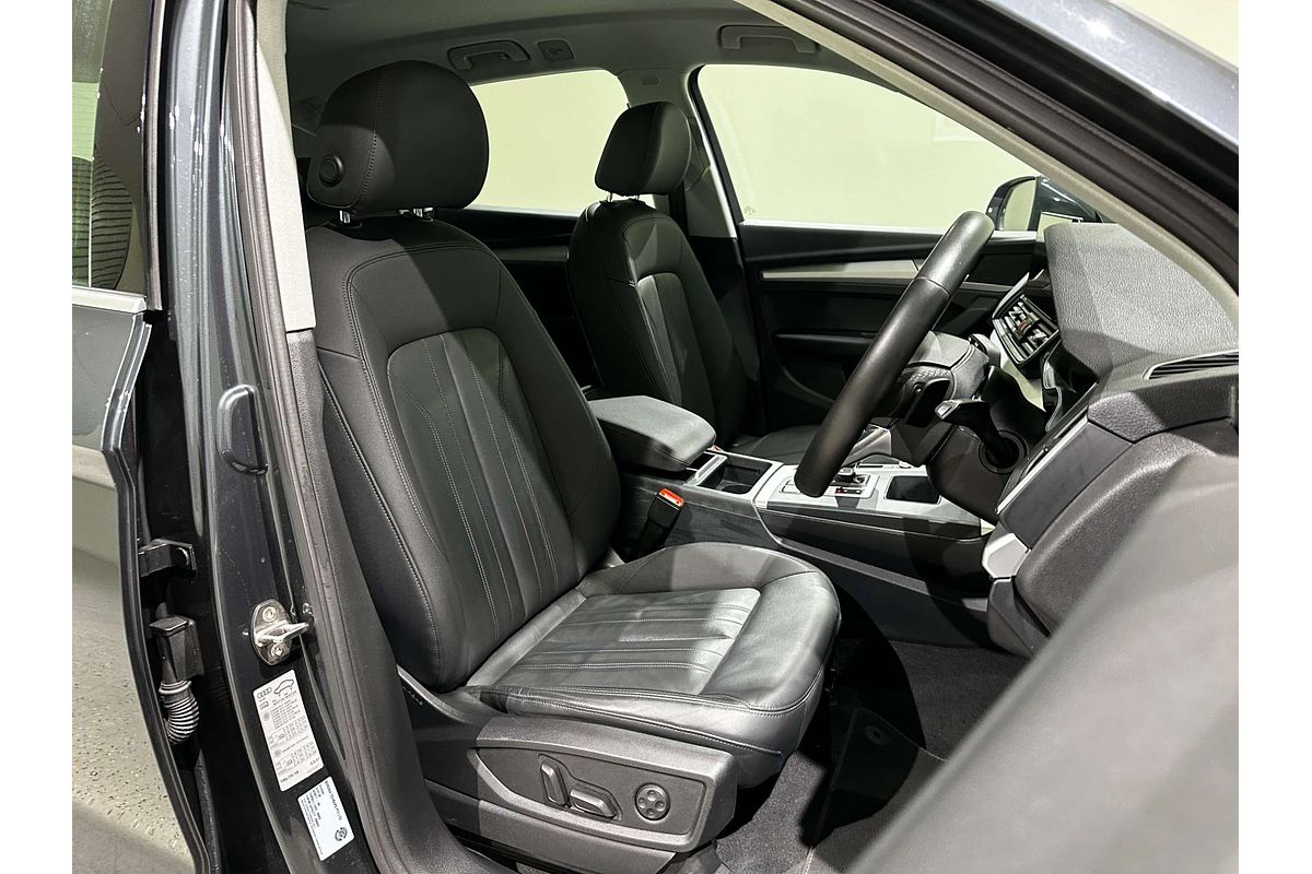 2022 Audi Q5 40 TDI FY