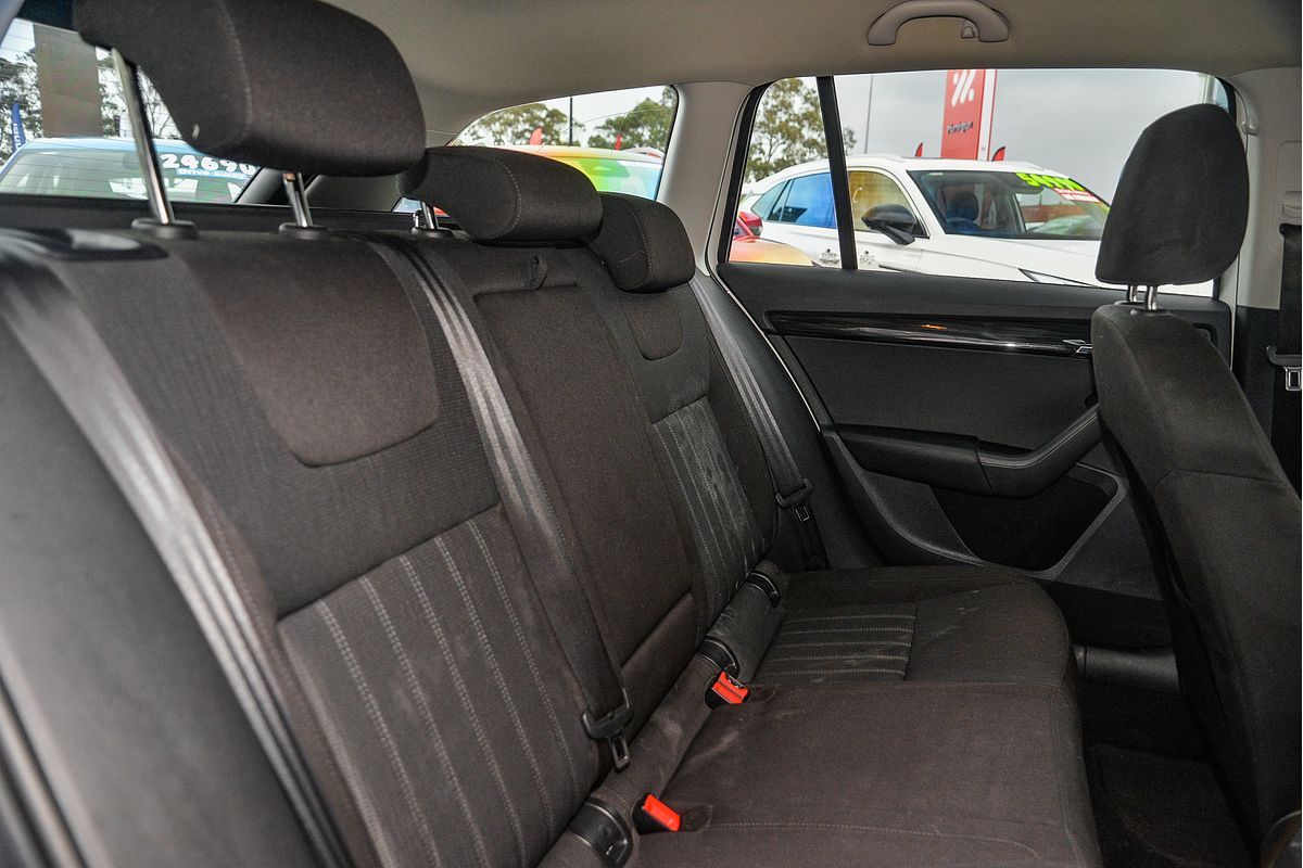 2019 SKODA Octavia 110TSI NE