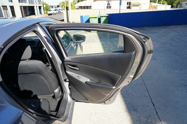 2015 Mazda 2 Maxx DJ Series