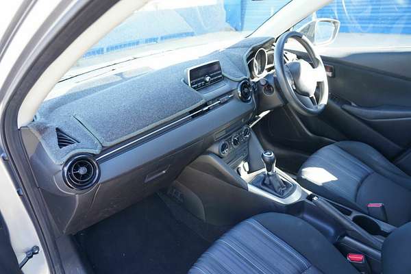 2015 Mazda 2 Maxx DJ Series