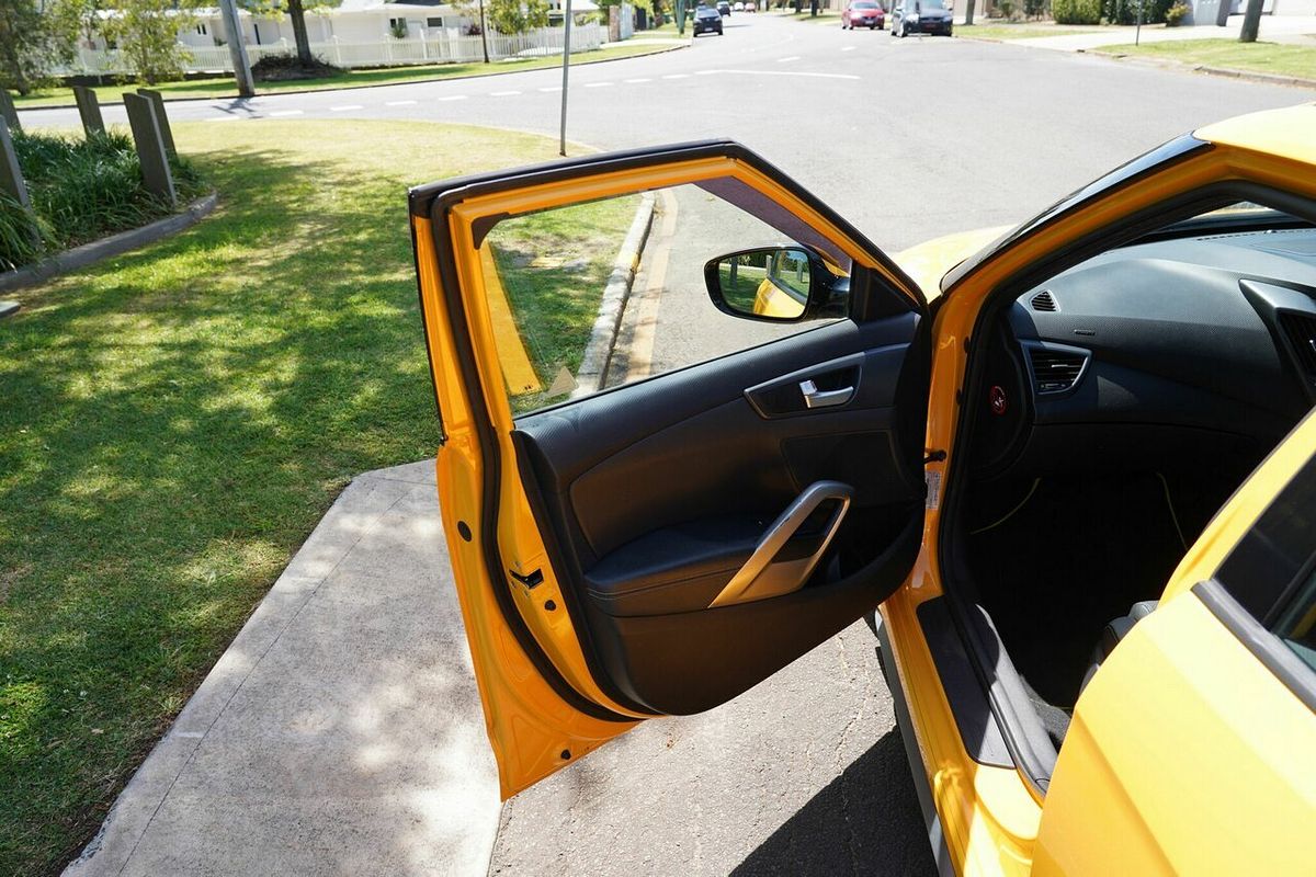 2017 Hyundai Veloster SR Turbo FS5 Series 2 MY16