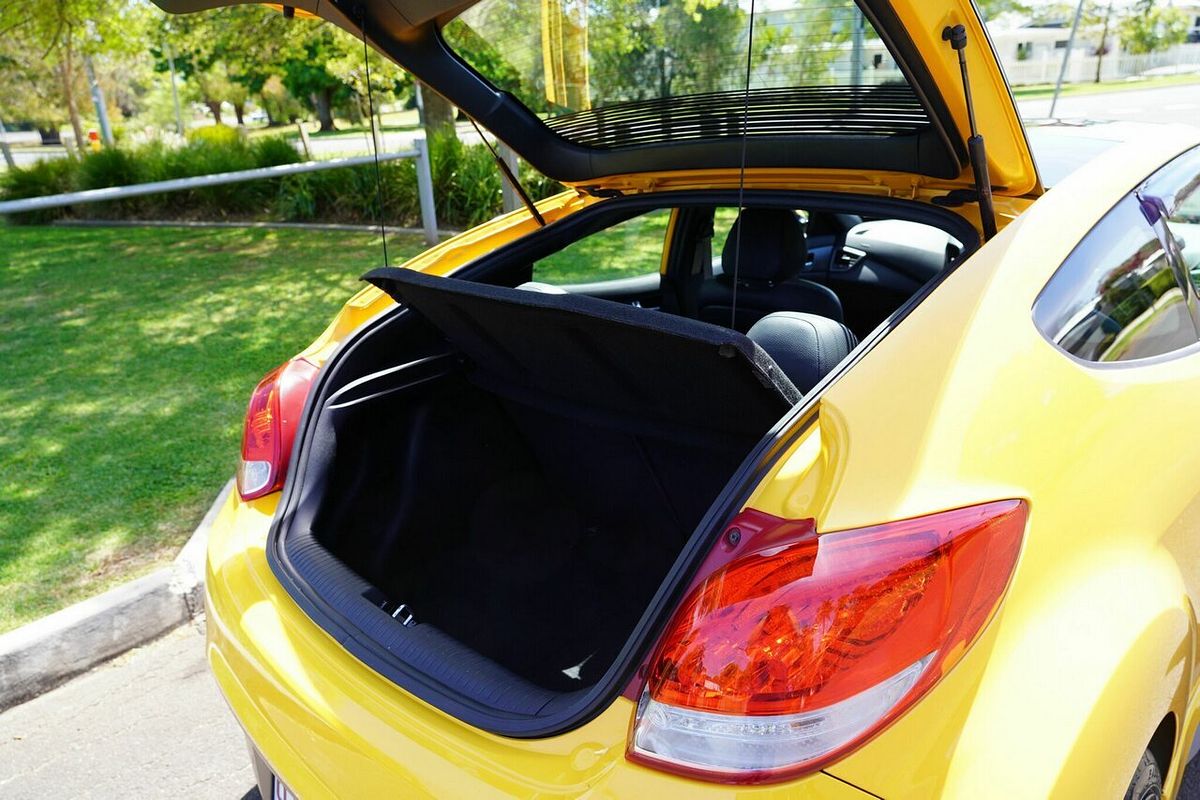 2017 Hyundai Veloster SR Turbo FS5 Series 2 MY16