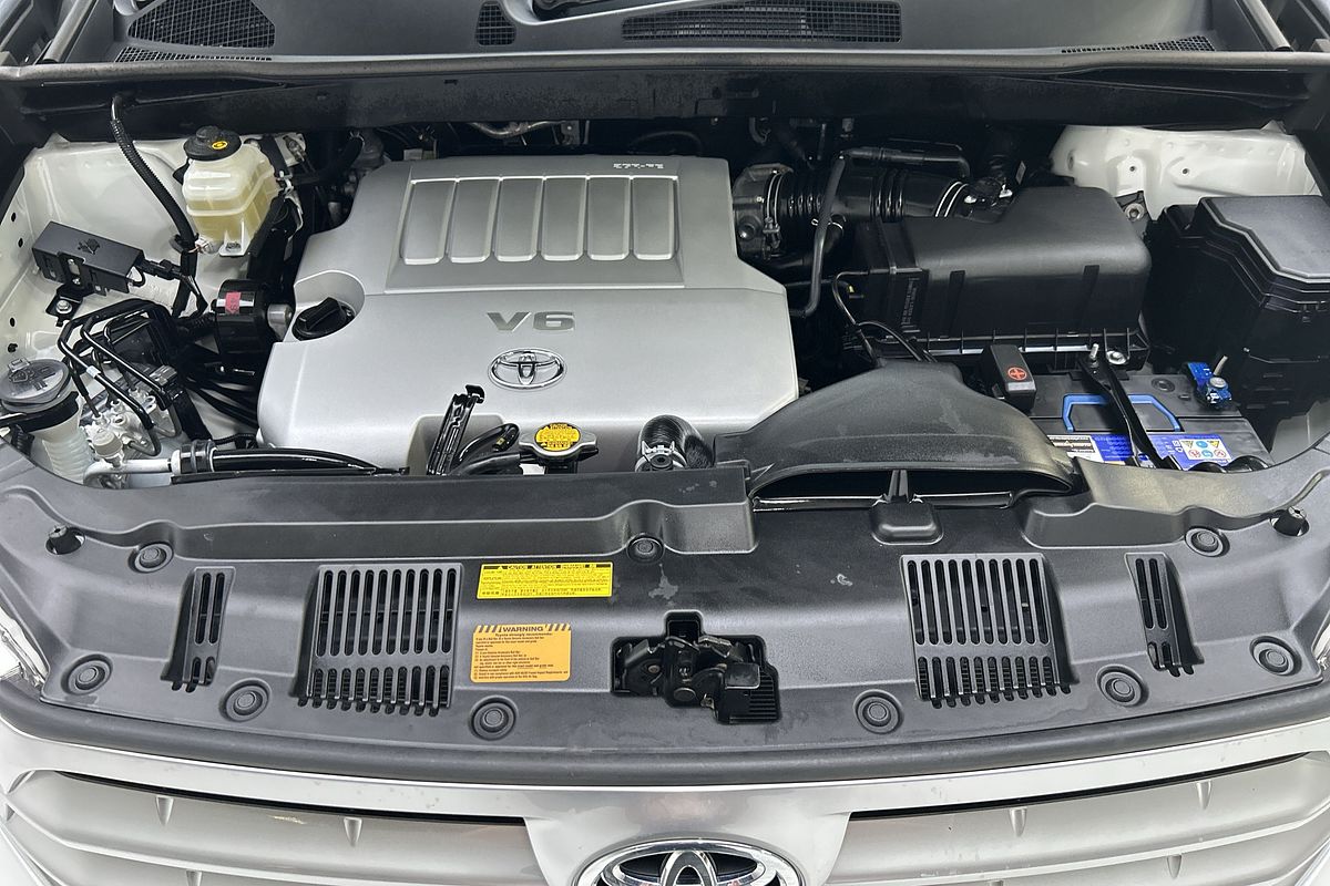 2013 Toyota Kluger KX-R GSU45R