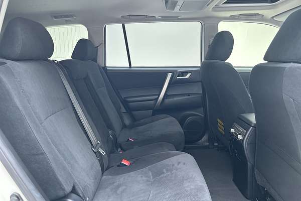 2013 Toyota Kluger KX-R GSU45R