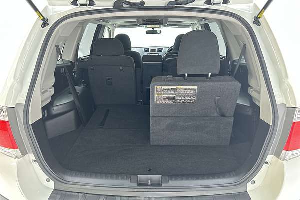 2013 Toyota Kluger KX-R GSU45R