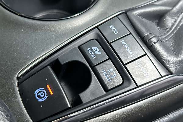 2023 Toyota Camry Ascent AXVH70R