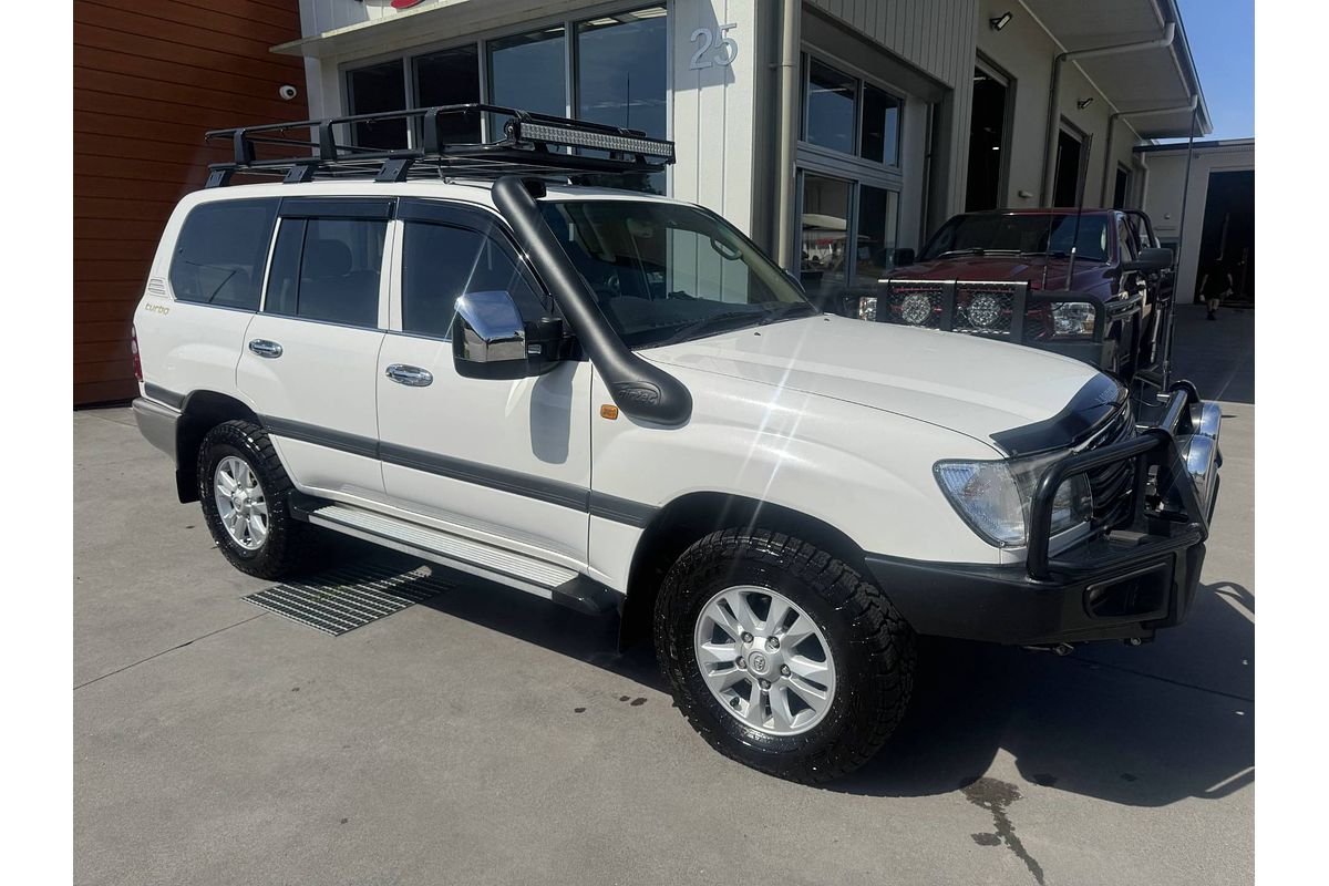 2002 Toyota Landcruiser GXL HDJ100R