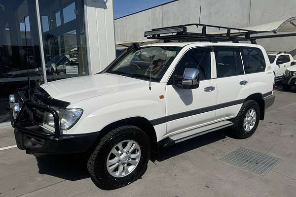 2002 Toyota Landcruiser GXL HDJ100R