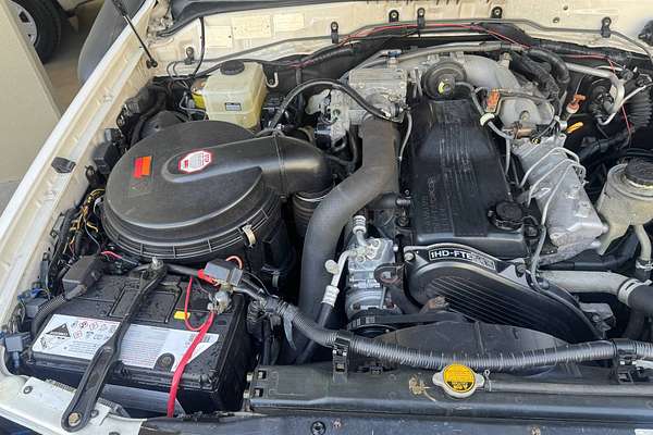 2002 Toyota Landcruiser GXL HDJ100R