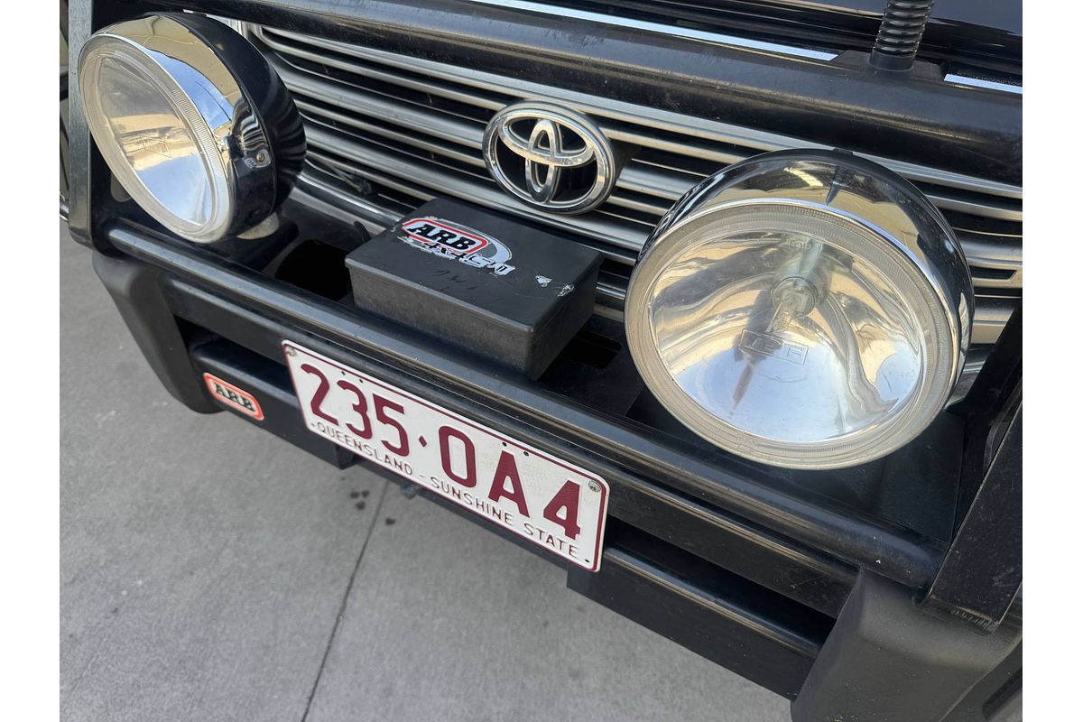 2002 Toyota Landcruiser GXL HDJ100R
