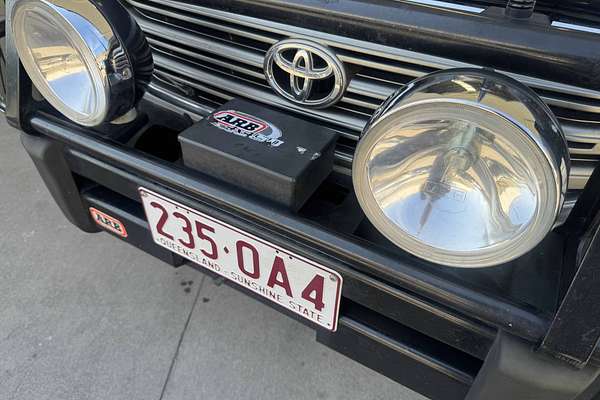 2002 Toyota Landcruiser GXL HDJ100R