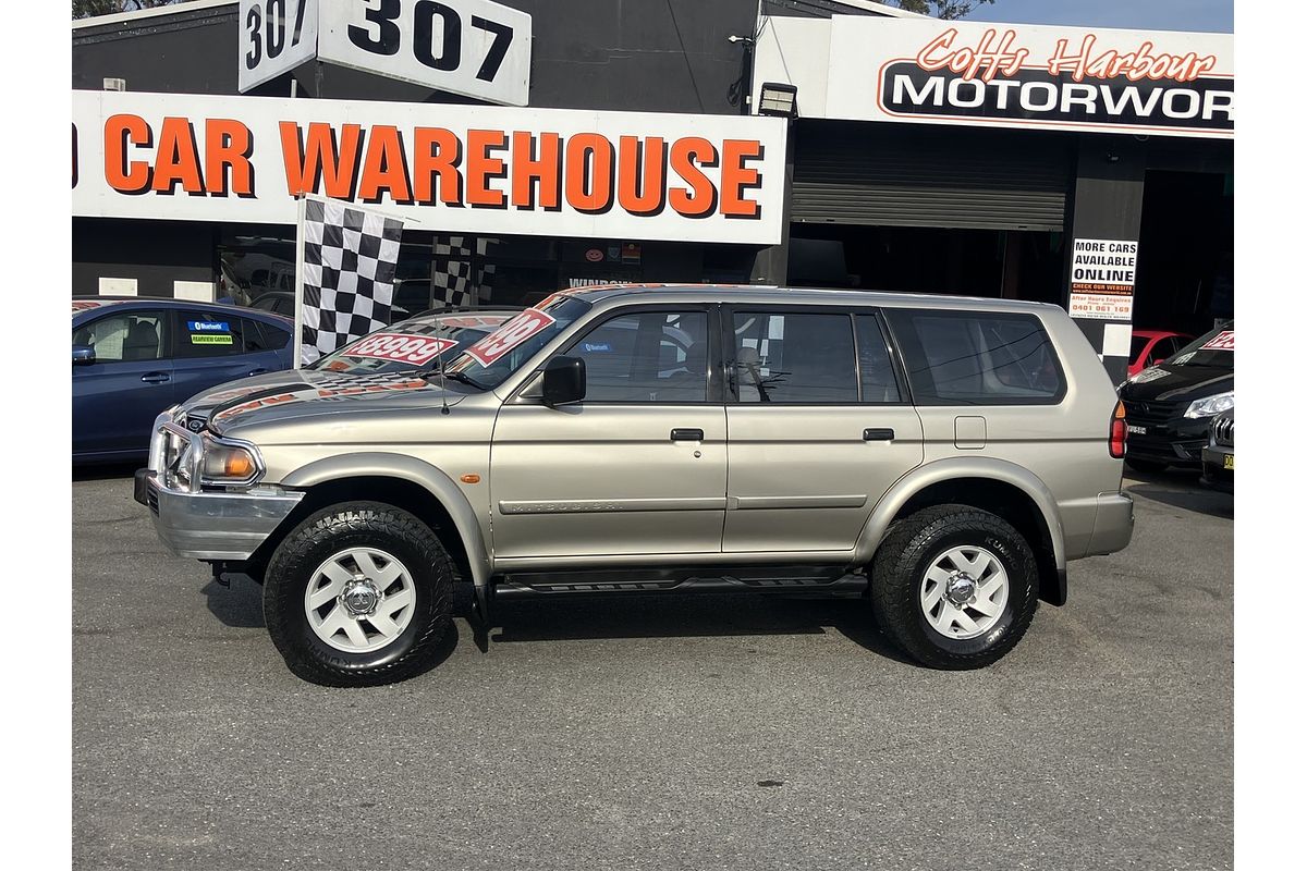 2004 Mitsubishi Challenger PA