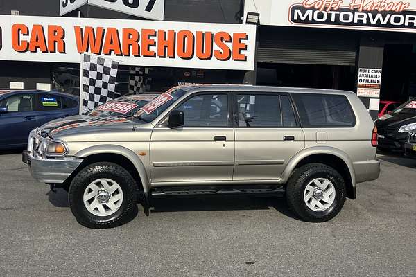 2004 Mitsubishi Challenger PA