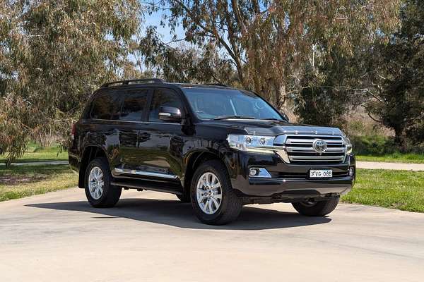 2016 Toyota Landcruiser Sahara VDJ200R