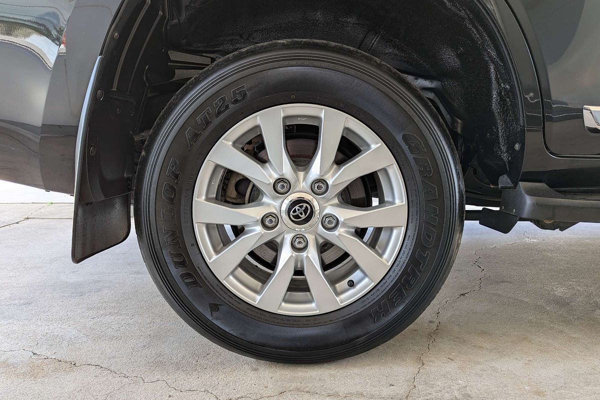 2016 Toyota Landcruiser Sahara VDJ200R