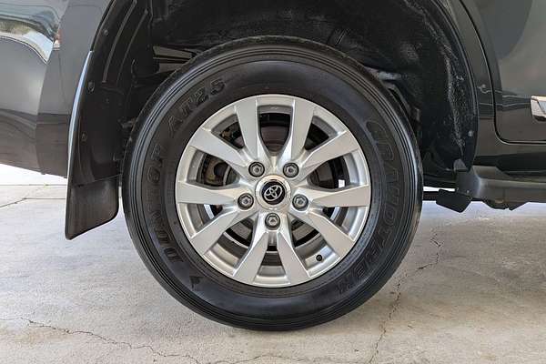 2016 Toyota Landcruiser Sahara VDJ200R