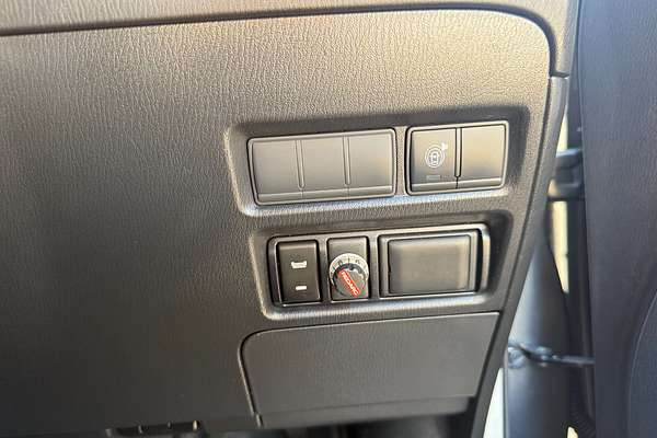 2020 Nissan Patrol Ti Y62 Series 5