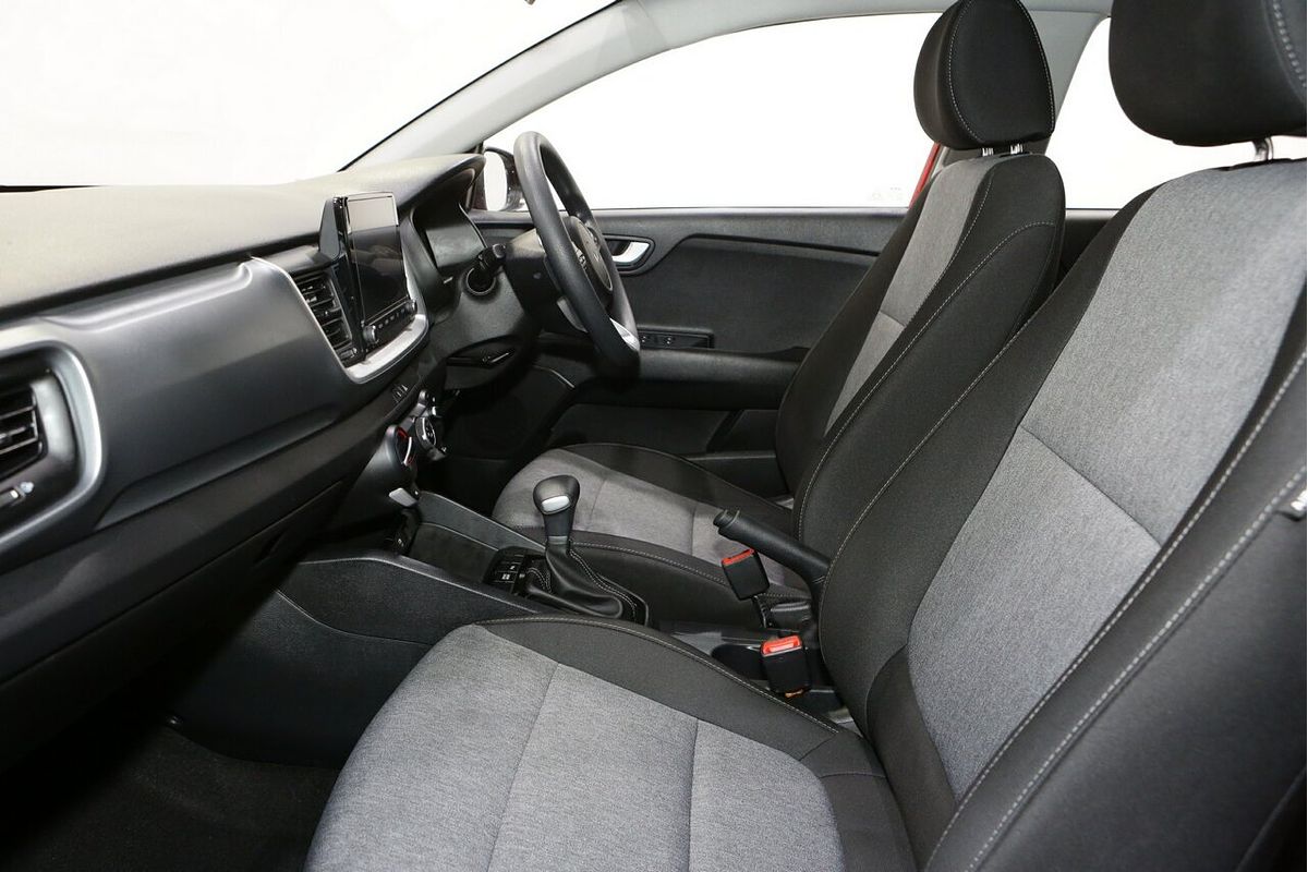 2024 Kia Stonic S YB