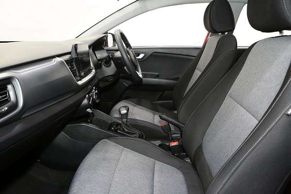 2024 Kia Stonic S YB
