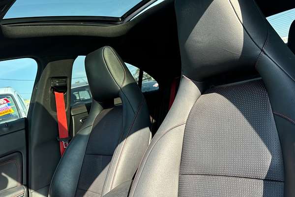 2014 Mercedes-Benz 250 4Matic 117
