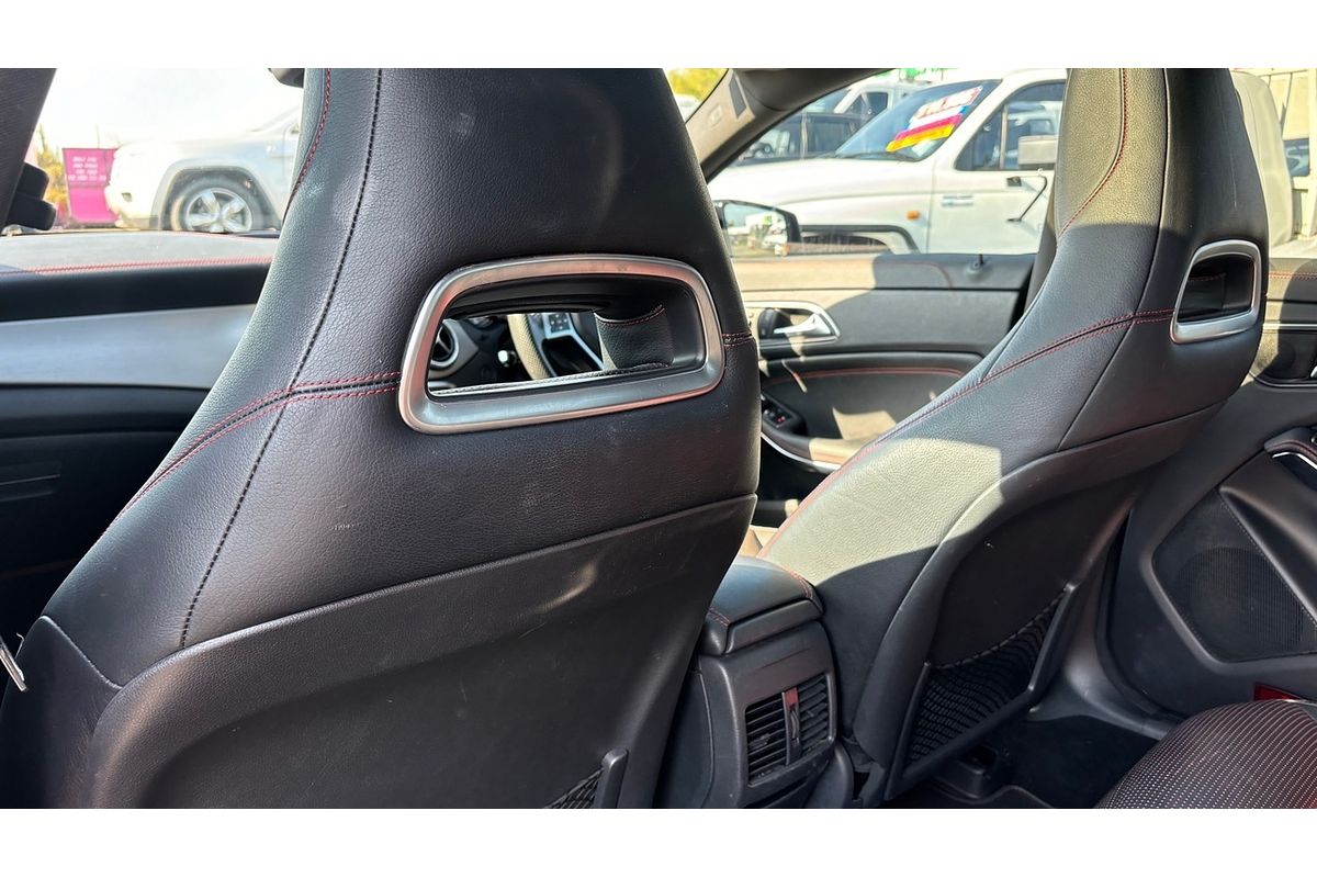 2014 Mercedes-Benz 250 4Matic 117