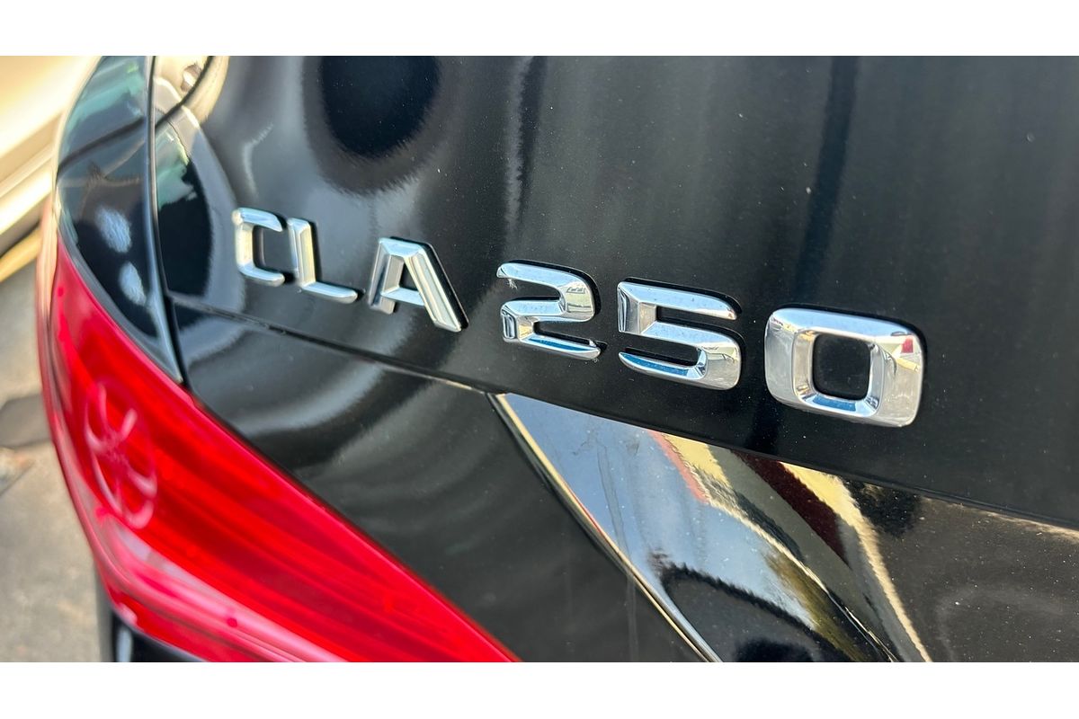 2014 Mercedes-Benz 250 4Matic 117
