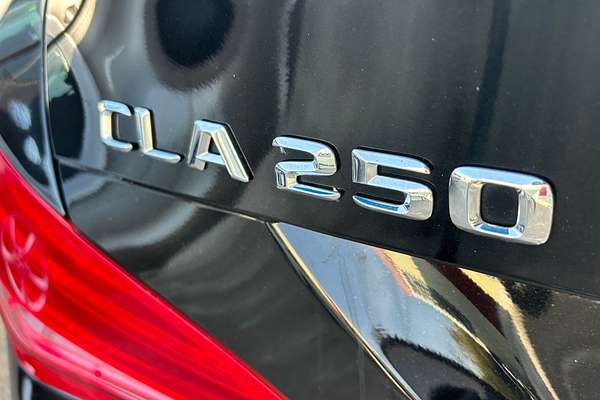 2014 Mercedes-Benz 250 4Matic 117