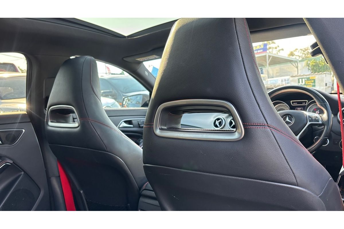 2014 Mercedes-Benz 250 4Matic 117