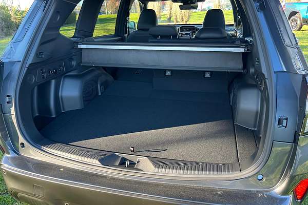 2025 Subaru Forester Sport S6