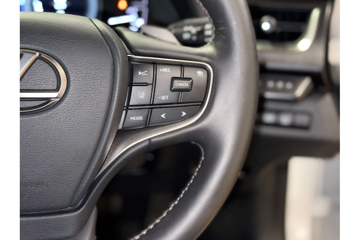 2022 Lexus UX UX300e Sports Luxury KMA10R