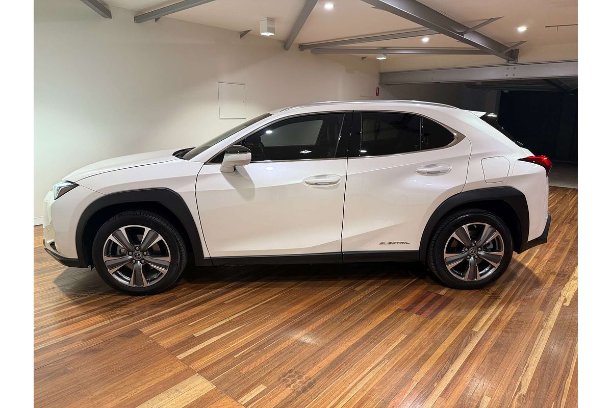 2022 Lexus UX UX300e Sports Luxury KMA10R