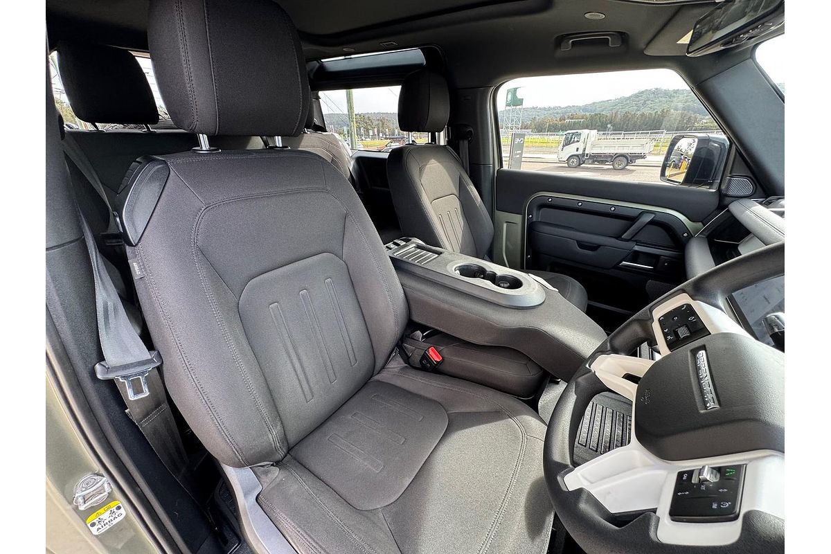 2021 Land Rover Defender 90 P300 L663