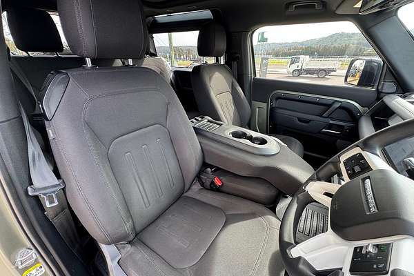 2021 Land Rover Defender 90 P300 L663