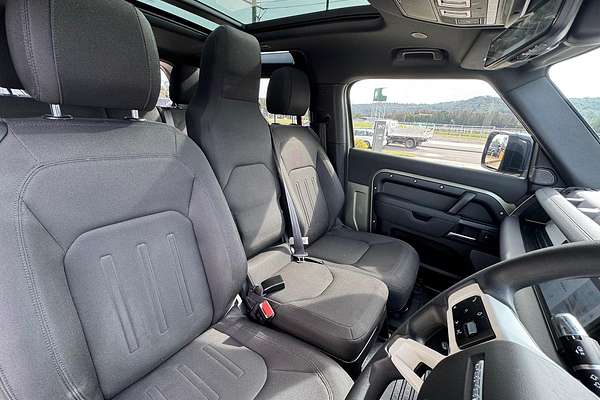 2021 Land Rover Defender 90 P300 L663
