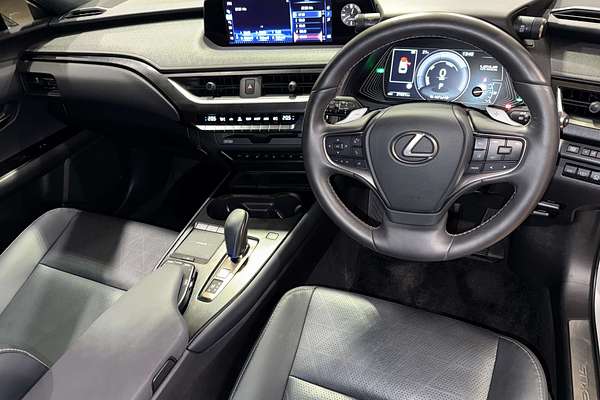 2022 Lexus UX UX300e Sports Luxury KMA10R