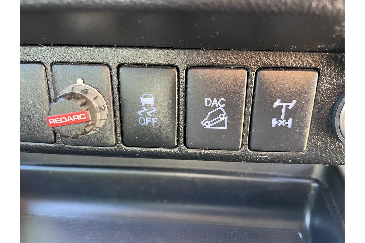 2018 Toyota Hilux SR GUN126R 4X4