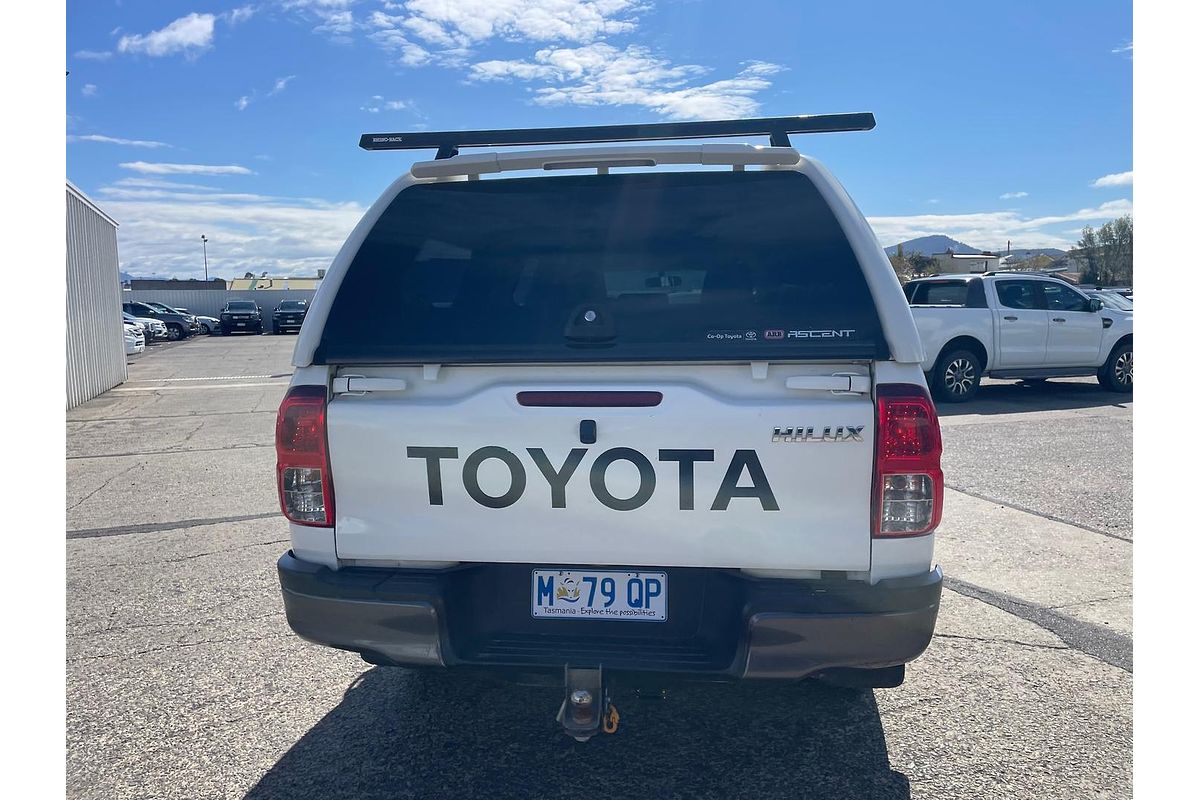 2018 Toyota Hilux SR GUN126R 4X4
