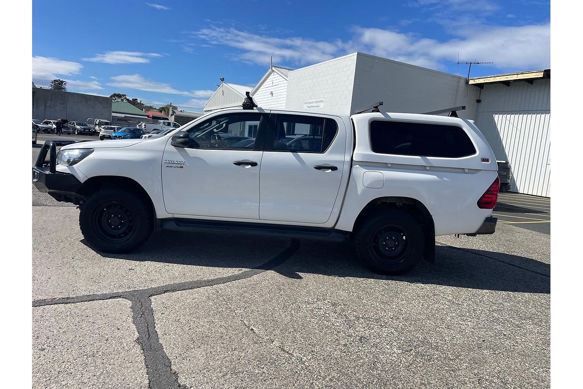 2018 Toyota Hilux SR GUN126R 4X4