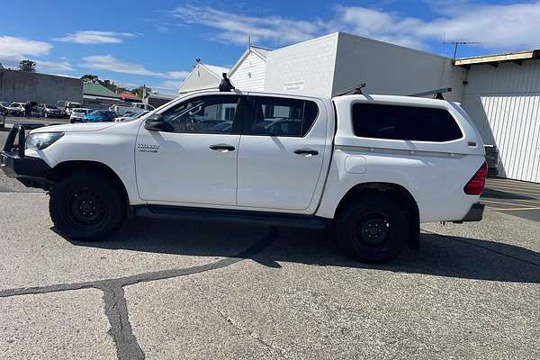 2018 Toyota Hilux SR GUN126R 4X4