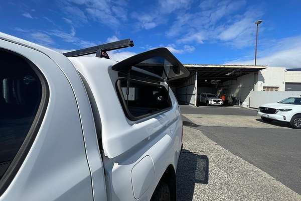 2018 Toyota Hilux SR GUN126R 4X4