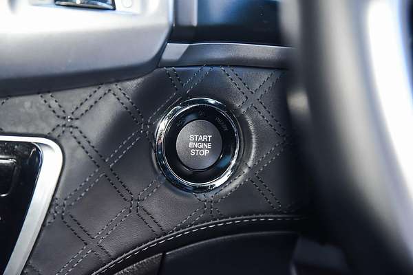 2022 SsangYong Rexton Black Edition Y450