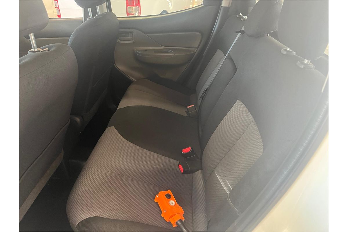 2017 Mitsubishi Triton GLX MQ Rear Wheel Drive