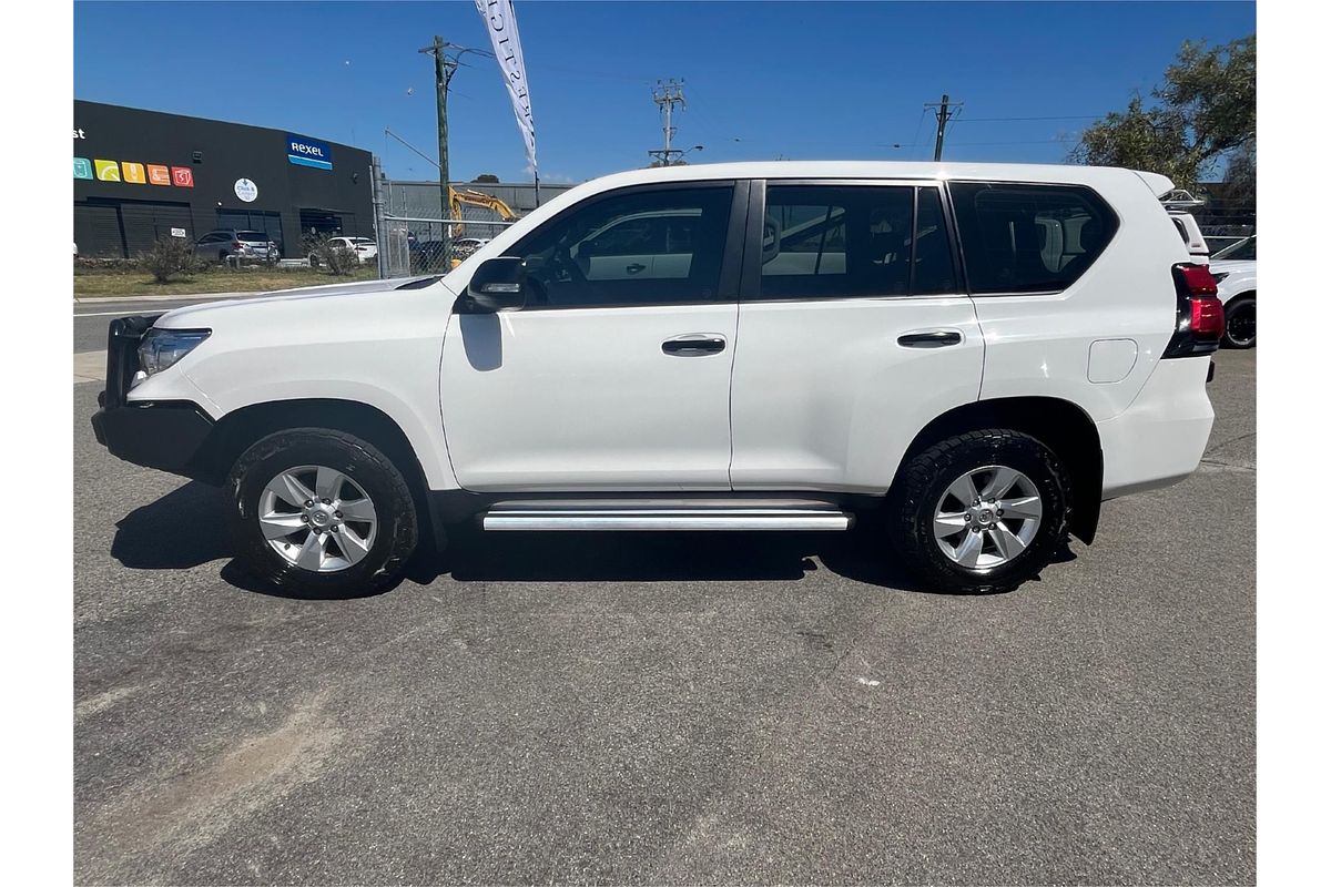 2022 Toyota Landcruiser Prado GX GDJ150R