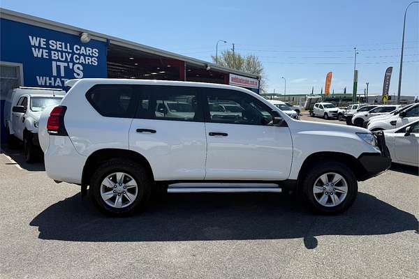 2022 Toyota Landcruiser Prado GX GDJ150R
